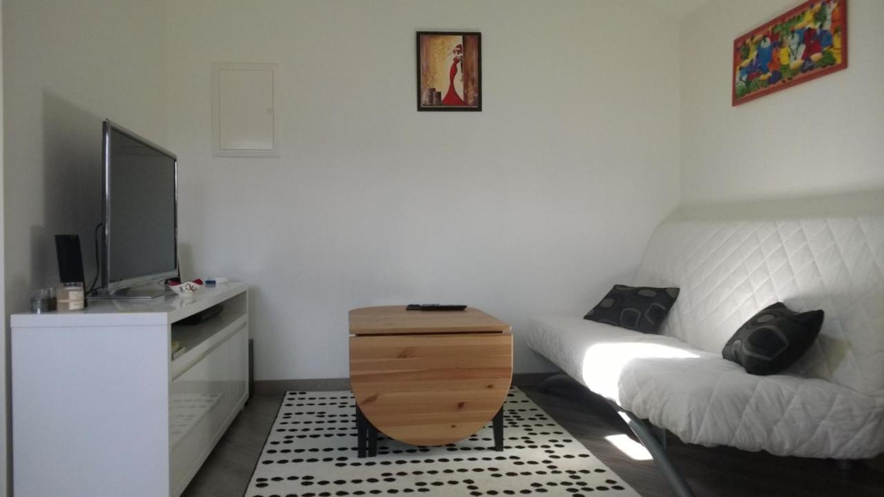 Ferienwohnung Isatis Bagnères-de-Bigorre Exterior foto